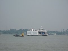 03-Mekon Ferry